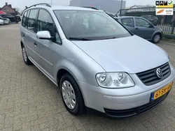 Grijs, metallic lak Gebruikt 2006 VW Touran Business MPV | € 2.250 (Eerlijke prijs)