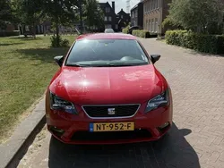Rood Gebruikt 2014 Seat Leon FR Stationwagen | € 7.999 (Eerlijke prijs)