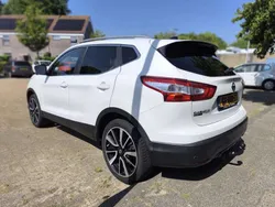 Wit Gebruikt 2015 Nissan Qashqai Tekna SUV | € 11.500 (Eerlijke prijs)
