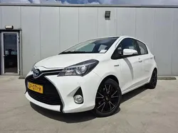 Gebruikt 2015 Toyota Yaris Hybrid Hatchback | € 14.999 (Duur)