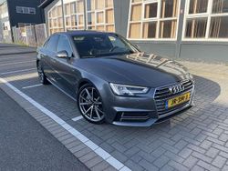 Grijs Gebruikt 2016 Audi A4 S-Line Sedan | € 22.000 (Eerlijke prijs)