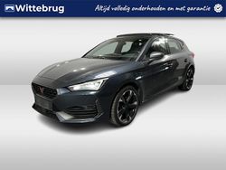 Grijs Gebruikt 2022 Cupra Leon Hatchback | € 26.450 (Eerlijke prijs)