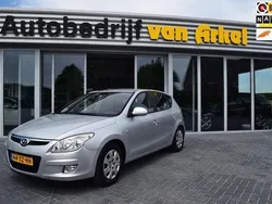 Grijs Gebruikt 2007 Hyundai i30 Dynamiq Hatchback | € 3.450 (Eerlijke prijs)