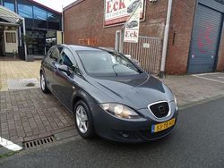 Grijs Gebruikt 2006 Seat Leon Reference Hatchback | € 2.250 (Eerlijke prijs)