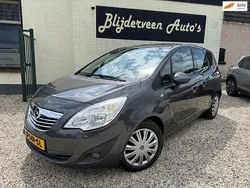 Grijs, metallic lak Gebruikt 2011 Opel Meriva Edition MPV | € 3.950 (Eerlijke prijs)