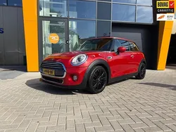 Rood Gebruikt 2015 Mini Cooper Business Hatchback | € 12.450 (Super prijs)
