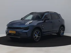 Blauw, metallic lak Gebruikt 2023 Lynk & Co 01 SUV | € 27.900 (Eerlijke prijs)
