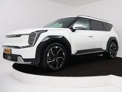 Sno white pearl (wit metallic) Gebruikt 2024 Kia EV9 Plus SUV | € 62.895 (Goede deal)