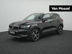 Zwart Gebruikt 2022 Volvo XC40 Inscription SUV | € 30.900 (Goede deal)