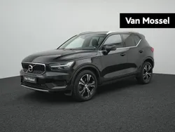 Zwart Gebruikt 2022 Volvo XC40 Inscription SUV | € 32.895 (Eerlijke prijs)