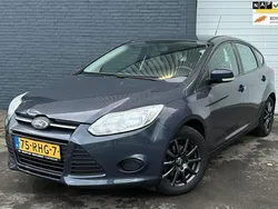 Grijs Gebruikt 2011 Ford Focus Trend Hatchback | € 4.495 (Goede deal)