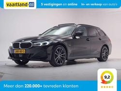 Zwart Gebruikt 2022 BMW 320e Executive Stationwagen | € 36.845 (Iets duurder)