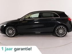 Zwart Gebruikt 2022 Mercedes A250 AMG line Hatchback | € 27.950 (Super prijs)