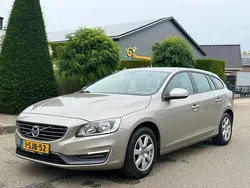 Grijs Gebruikt 2013 Volvo V60 Kinetic Stationwagen | € 4.999 (Goede deal)