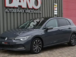 Grijs Gebruikt 2020 VW Golf VII Edition Hatchback | € 21.950 (Goede deal)