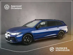 Blauw Gebruikt 2025 VW Passat R-line Edition Stationwagen | € 50.900