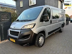 Zilver Gebruikt 2020 Peugeot Boxer Van | € 16.900 (Goede deal)