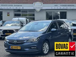 Blauw Gebruikt 2017 Opel Astra Business Stationwagen | € 11.800 (Iets duurder)