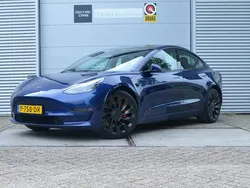 Blauw Gebruikt 2022 Tesla Model 3 Performance Sedan | € 34.999 (Iets duurder)