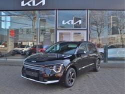 Zwart Nieuw 2025 Kia Niro SUV | € 37.295 (Eerlijke prijs)