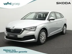 Grijs Gebruikt 2023 Skoda Scala Active Hatchback | € 18.400 (Eerlijke prijs)