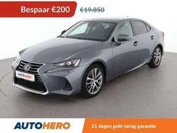Grijs Gebruikt 2017 Lexus IS300h Business Edition Sedan | € 19.849 (Eerlijke prijs)