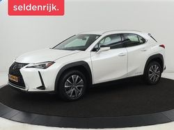 Wit Gebruikt 2020 Lexus UX 300e Business Edition SUV | € 18.900