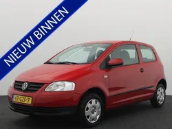 Rood Gebruikt 2008 VW Fox Trendline Hatchback | € 2.488 (Duur)