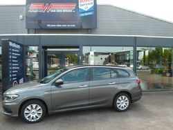 Grijs Gebruikt 2017 Fiat Tipo Business Stationwagen | € 10.850 (Iets duurder)