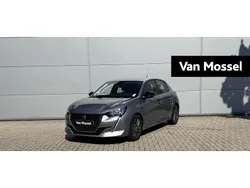 Grijs Gebruikt 2022 Peugeot 208 Active Hatchback | € 17.740 (Iets duurder)