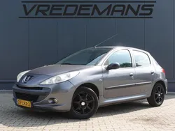 Grijs Gebruikt 2010 Peugeot 206+ Hatchback | € 2.450 (Eerlijke prijs)