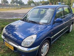 Blauw Gebruikt 2000 Daihatsu Sirion Hatchback | € 1.500 (Duur)