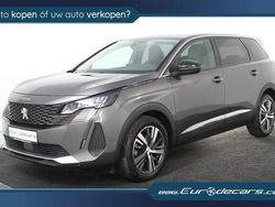 Grijs, metallic lak Gebruikt 2022 Peugeot 5008 Allure MPV | € 28.700 (Eerlijke prijs)