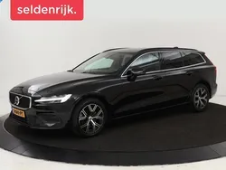 Zwart Gebruikt 2022 Volvo V60 Core Stationwagen | € 30.900 (Super prijs)