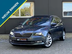 Grijs Gebruikt 2016 Skoda Superb Ambition Stationwagen | € 16.335 (Iets duurder)