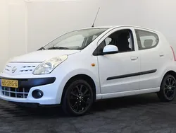 Wit, metallic lak Gebruikt 2011 Nissan Pixo Acenta Hatchback | € 1.999 (Eerlijke prijs)