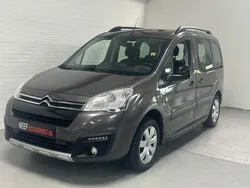 Grijs Gebruikt 2016 Citroën Berlingo XTR MPV | € 9.999 (Goede deal)