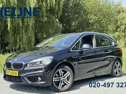 Zwart, metallic lak Gebruikt 2016 BMW 225 Active Tourer iPerformance MPV | € 11.445 (Goede deal)