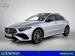 Zilver Nieuw 2025 Mercedes A250 Business Hatchback | € 49.802 (Iets duurder)