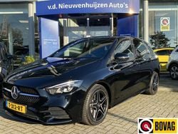 Zwart Gebruikt 2020 Mercedes B250e Premium Plus MPV | € 32.450 (Duur)
