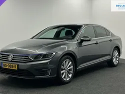 Grijs Gebruikt 2016 VW Passat GTE Sedan | € 16.750 (Eerlijke prijs)