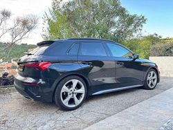 Zwart Gebruikt 2021 Audi A3 e-tron Hatchback | € 25.750 (Goede deal)