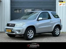 Grijs Gebruikt 2004 Toyota RAV4 Sol SUV | € 6.950 (Eerlijke prijs)
