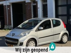 Grijs Gebruikt 2009 Peugeot 107 Hatchback | € 2.450 (Eerlijke prijs)
