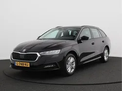Zwart Gebruikt 2021 Skoda Octavia Business Line Stationwagen | € 22.450 (Goede deal)