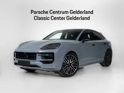 Arctic grijs Gebruikt 2024 Porsche Cayenne S E-Hybrid SUV | € 179.891 (Duur)