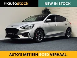 Grijs Gebruikt 2020 Ford Focus ST-Line Hatchback | € 17.949 (Eerlijke prijs)