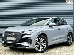 Grijs, metallic lak Gebruikt 2024 Audi Q4 e-tron S-Line SUV | € 39.900 (Super prijs)