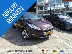 Rood Gebruikt 2011 Ford Fiesta Titanium Hatchback | € 5.500 (Super prijs)