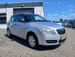 Grijs Gebruikt 2008 Skoda Fabia Hatchback | € 2.499 (Eerlijke prijs)